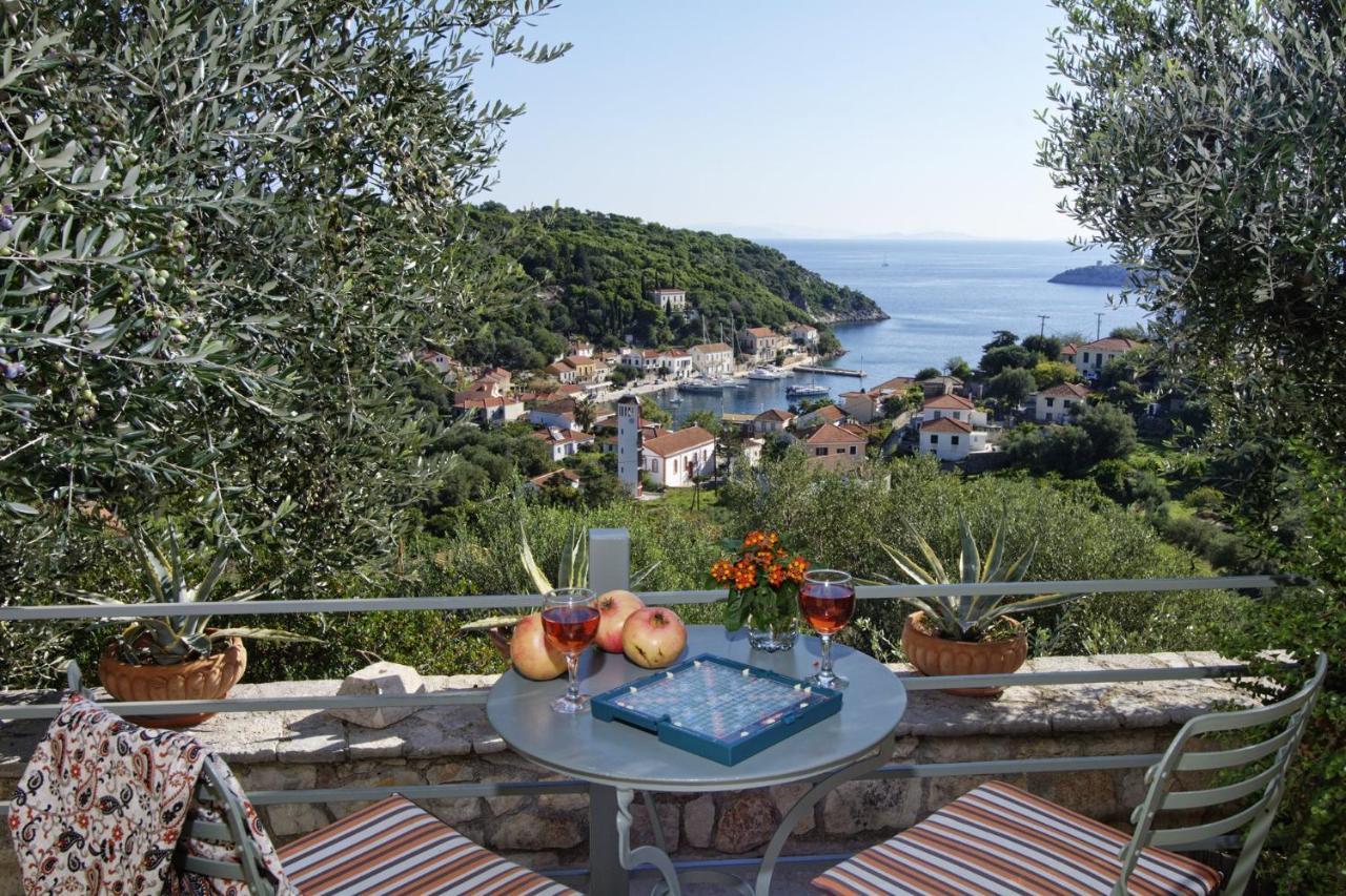 Likoudis Villas Suites ,On The Kioni,Ionian Islands Ithaca, Экстерьер фото